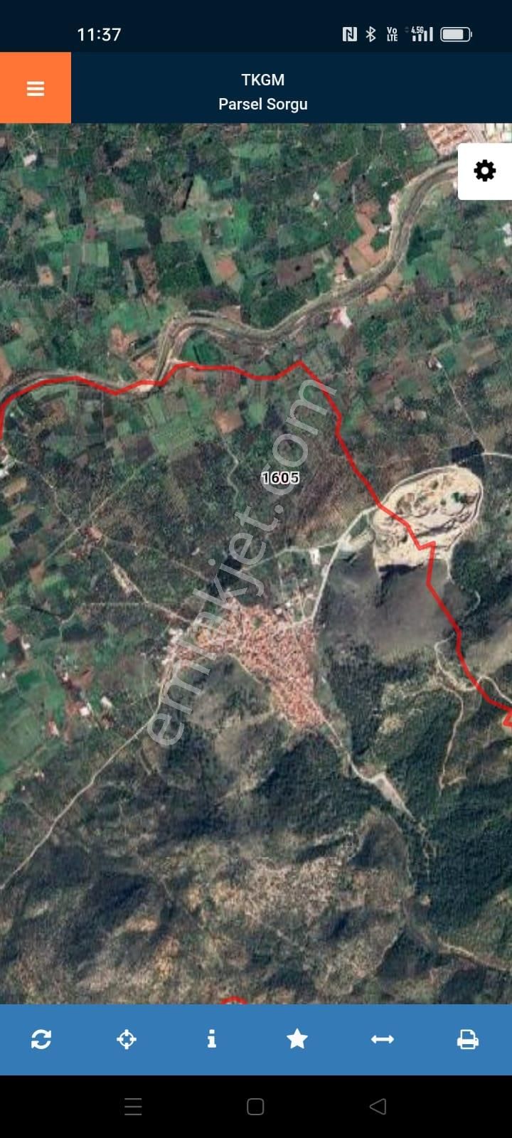 Havran Büyükderede Buse Emlaktan İçerisinde Suyu Olan Zeytinlik