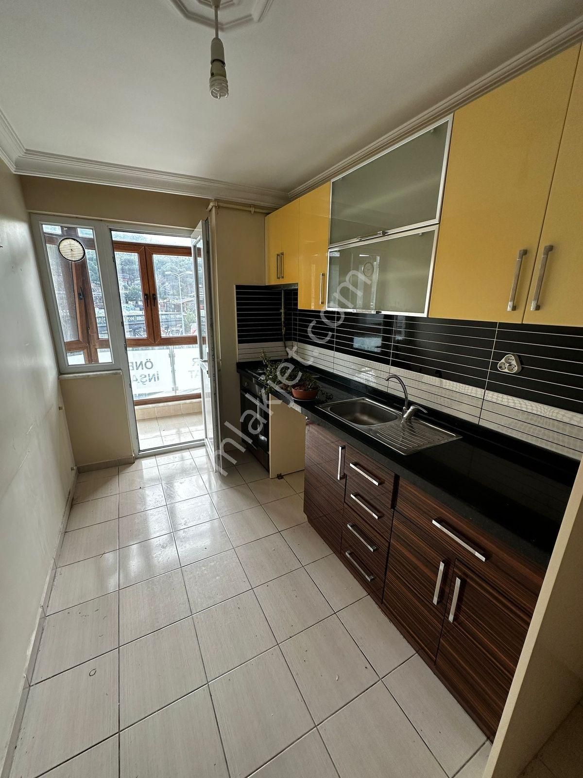 Maltepe Fındıklı Mahallesi 3+1 Kiralık Medya Emlak'tan - Görsel 3