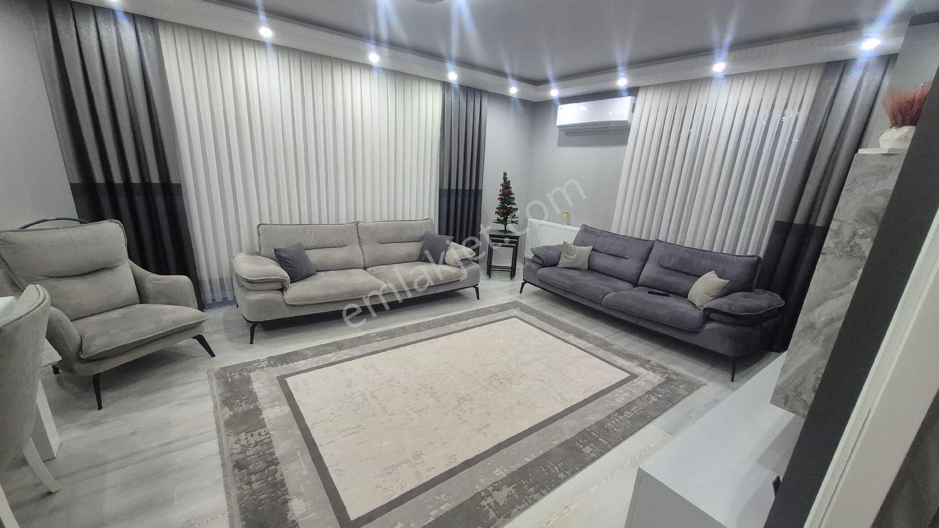 Sahibinden Satılık Cadde Üstü