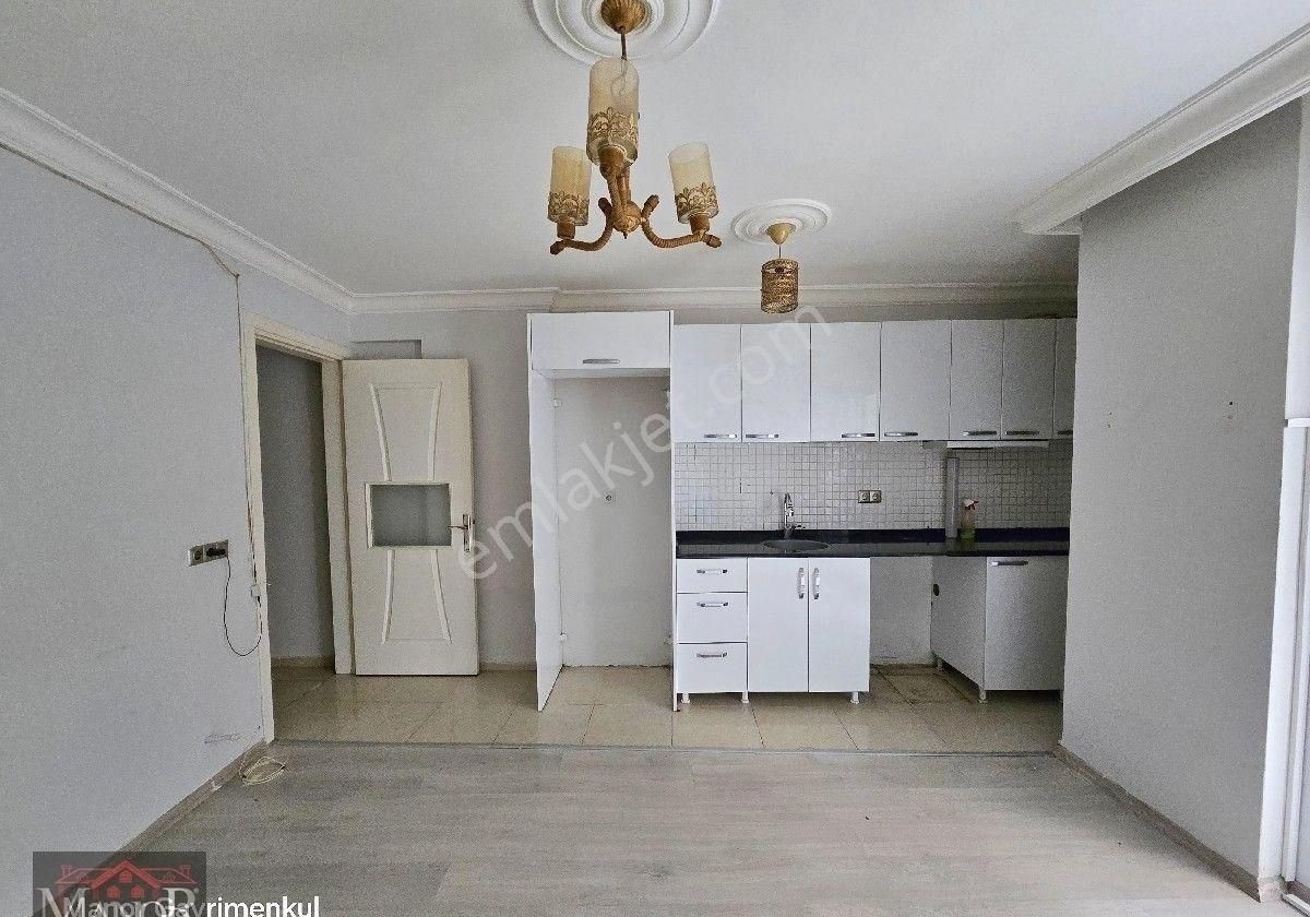 Kuşadası Türkmende Sahile 250 Metre 2+1 Satılık Kelepir Daire - Görsel 12