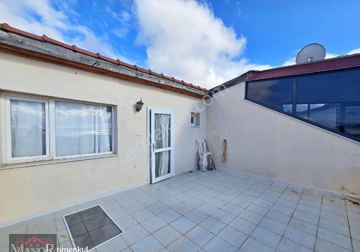 Kuşadası Kadınlar Denizinde 4+1 Deniz Manzaralı Havuzlu Sitede Satılık Villa - Görsel 9