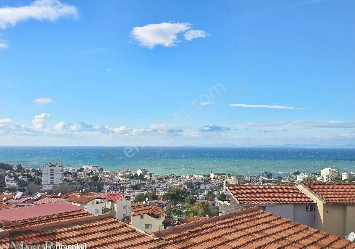 Kuşadası Kadınlar Denizinde 4+1 Deniz Manzaralı Havuzlu Sitede Satılık Villa - Görsel 3