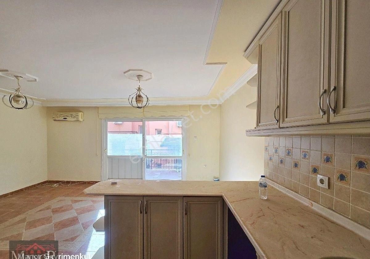 Kuşadası Kadınlar Denizinde 4+1 Deniz Manzaralı Havuzlu Sitede Satılık Villa - Görsel 21