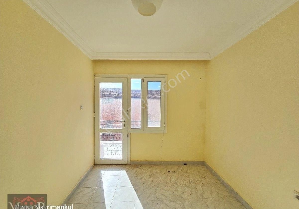 Kuşadası Kadınlar Denizinde 4+1 Deniz Manzaralı Havuzlu Sitede Satılık Villa - Görsel 11