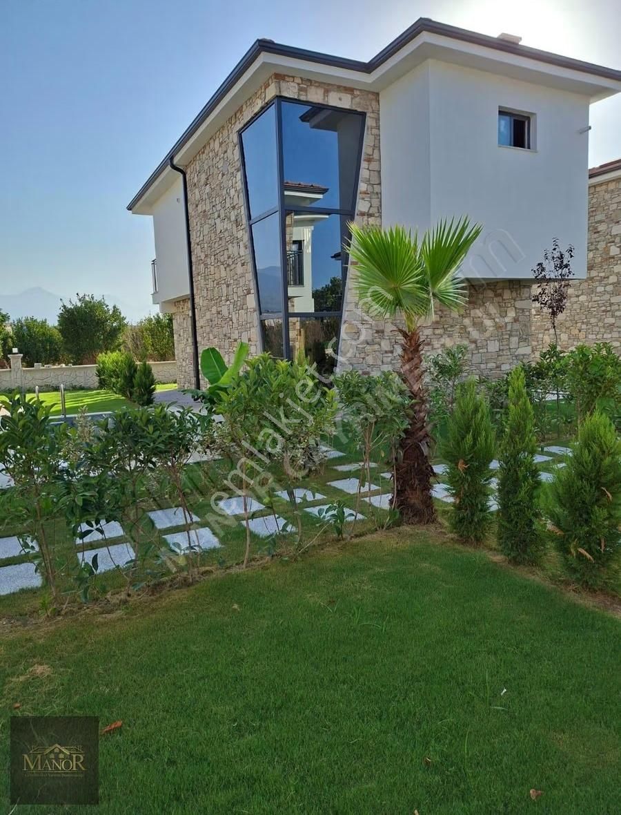 Davutlar Termal Bölgede Özel Havuzlu 3+1 Müstakil Villa - Görsel 9