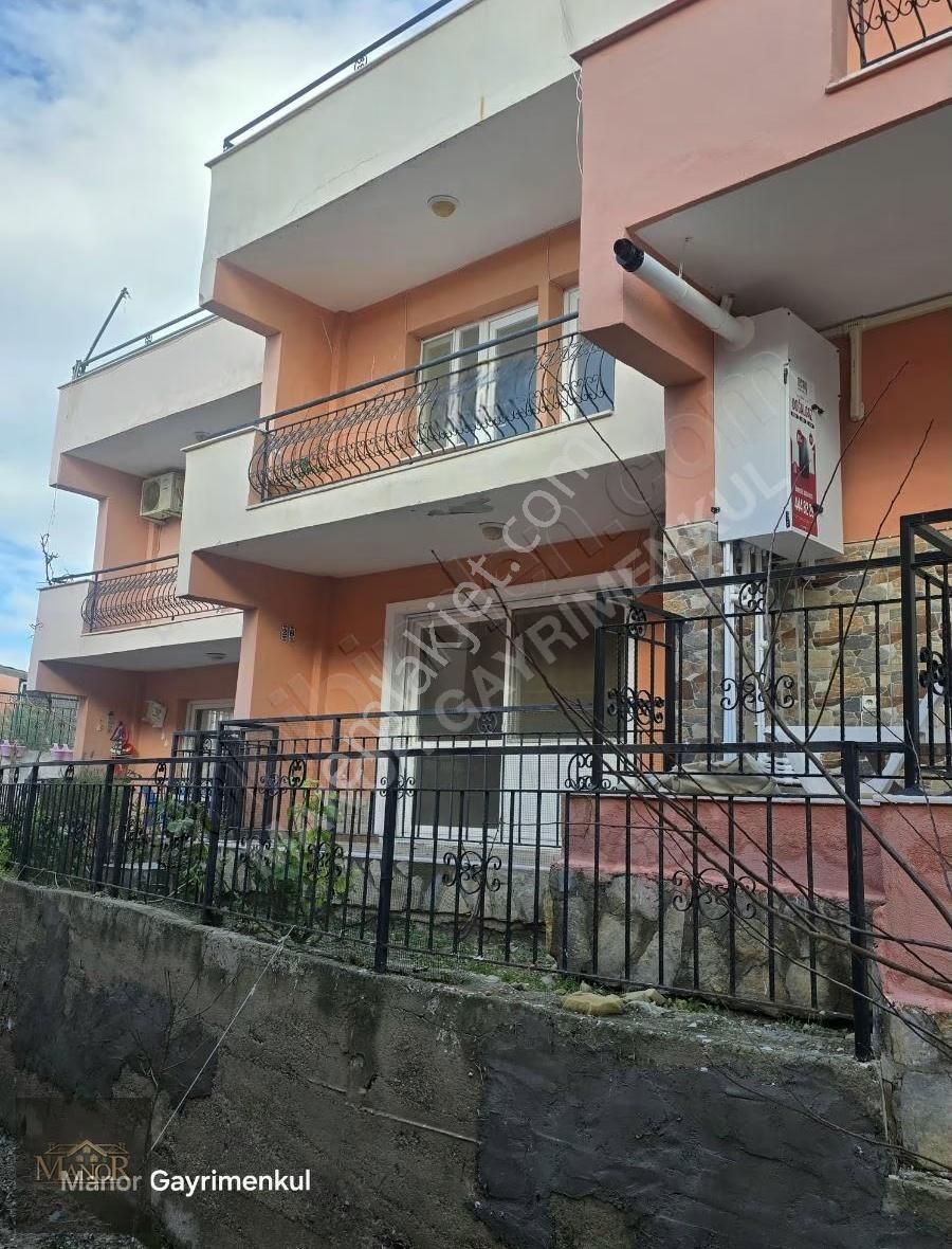 Kuşadası Kadınlar Denizi 4+1 Denize Yakın Havuzlu Sitede Villa - Görsel 27