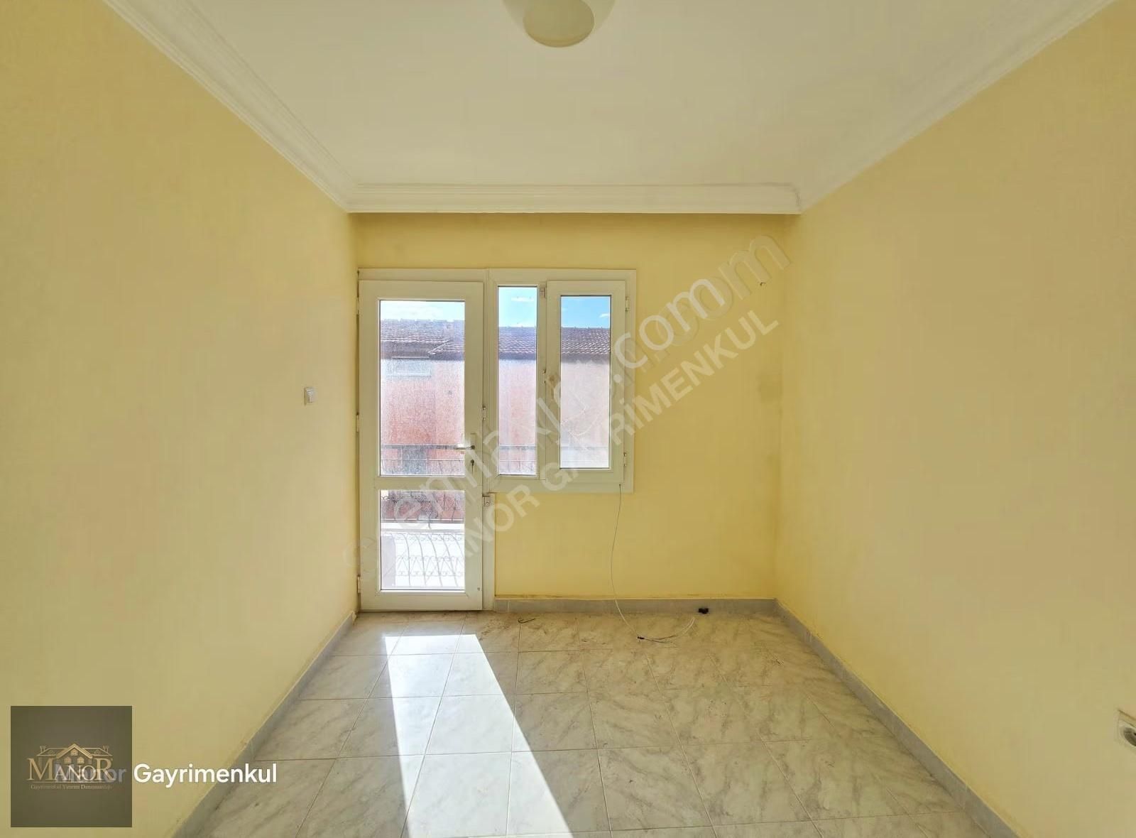 Kuşadası Kadınlar Denizi 4+1 Denize Yakın Havuzlu Sitede Villa - Görsel 28