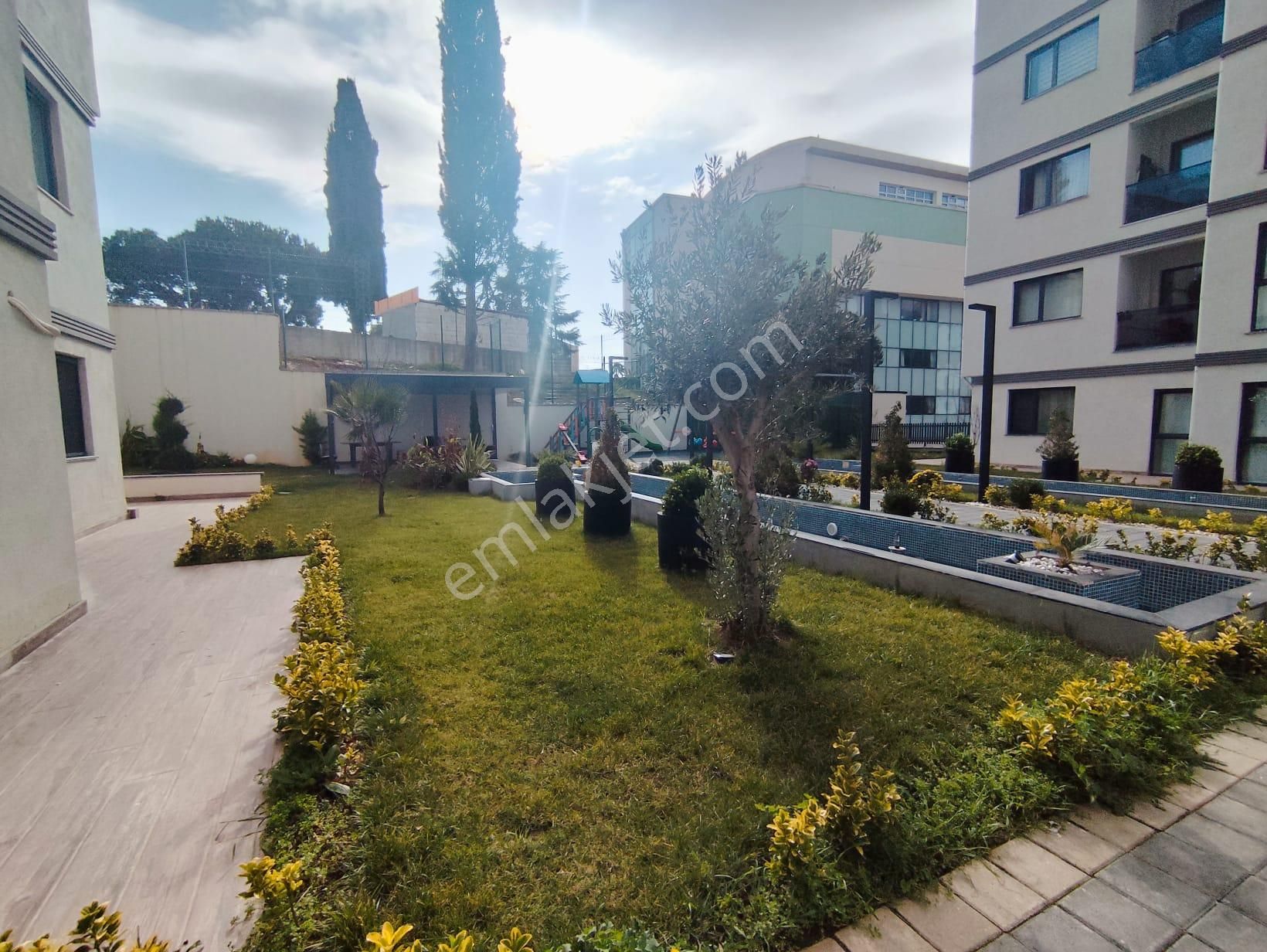 Mertcan Dan Royal Garden Sitesinden 2+1 Ebeveyn Banyolu - İskanlı Fırsat - Görsel 24