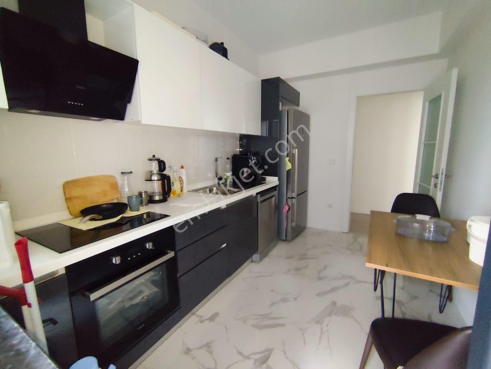 Mertcan Dan Royal Garden Sitesinden 2+1 Ebeveyn Banyolu - İskanlı Fırsat - Görsel 11