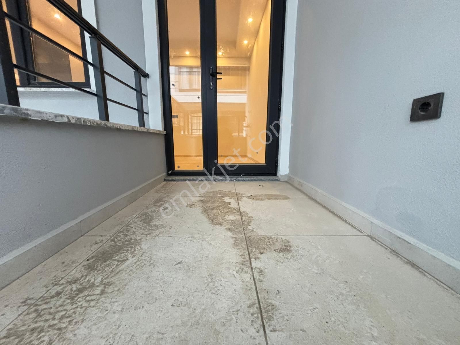 ▀mera Emlaktan Tuzcumurat Mah. Çift Cepheli 2+1 90m2 Lüx Daire - Görsel 26