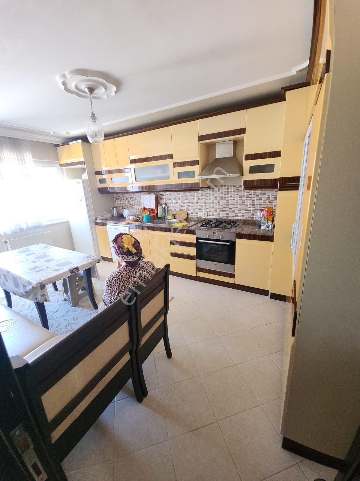 🏡yeni Mahalle Mahallesi ✅4+2 300m2 5 Katlının Çatı Dubleksi ❇️kapalı Mutfak Petek Kombili