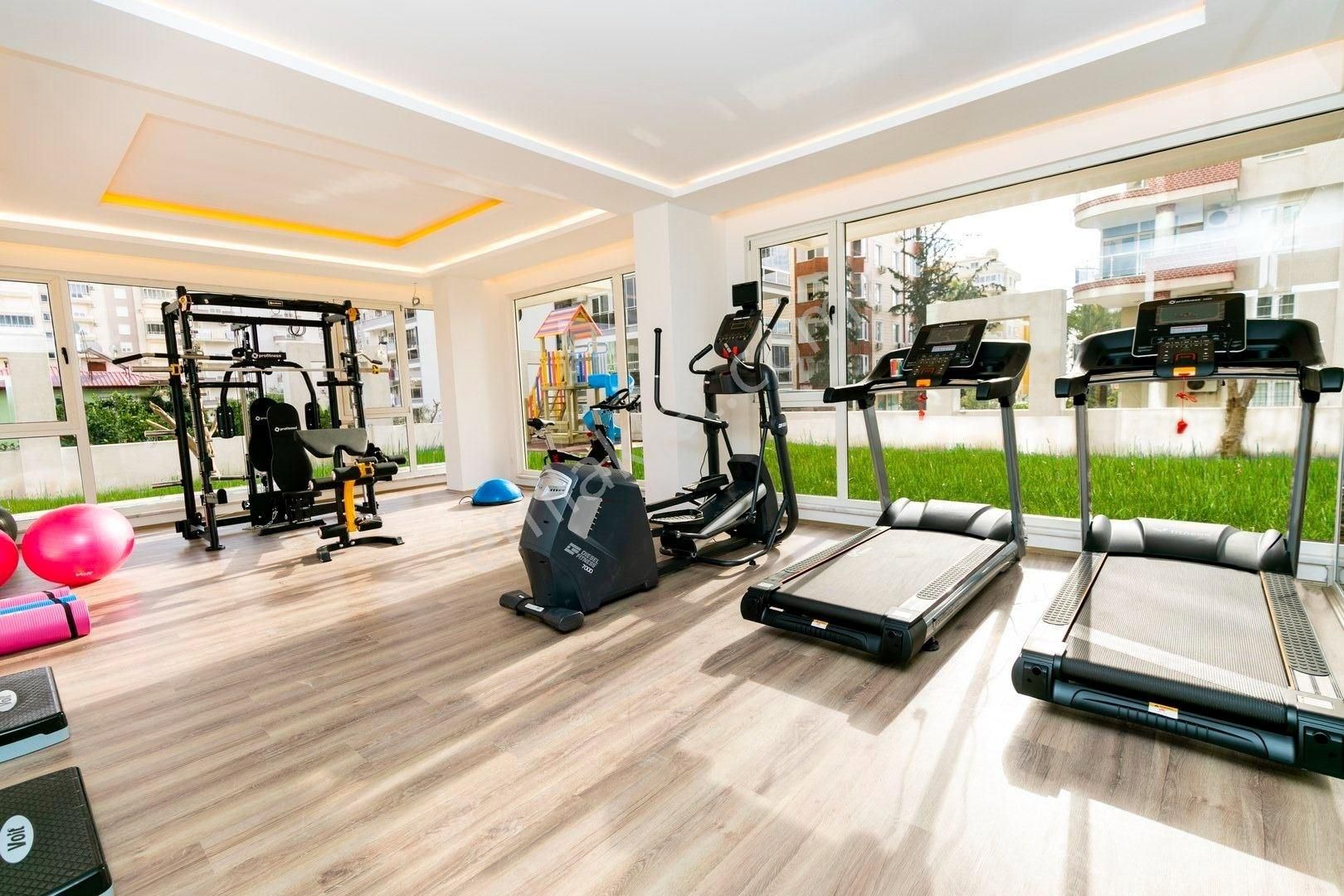 Alanya Mahmutlarda 1+1 Lüks Satılık Daire Denize Sadece 350 Mt. Mesafede - Görsel 27