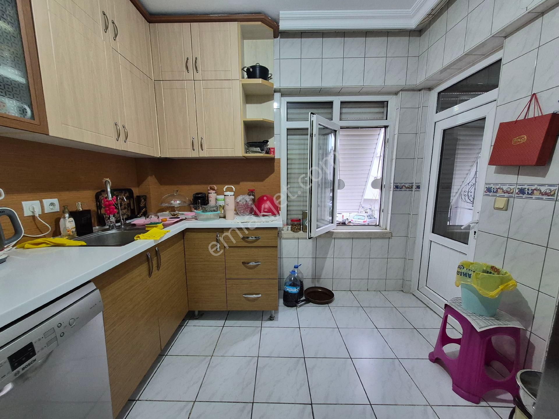 Kızılarık Aytemiz Petrol Kavsagı Garanti Bankası Arkası Siteıcı 3+1 - Görsel 25