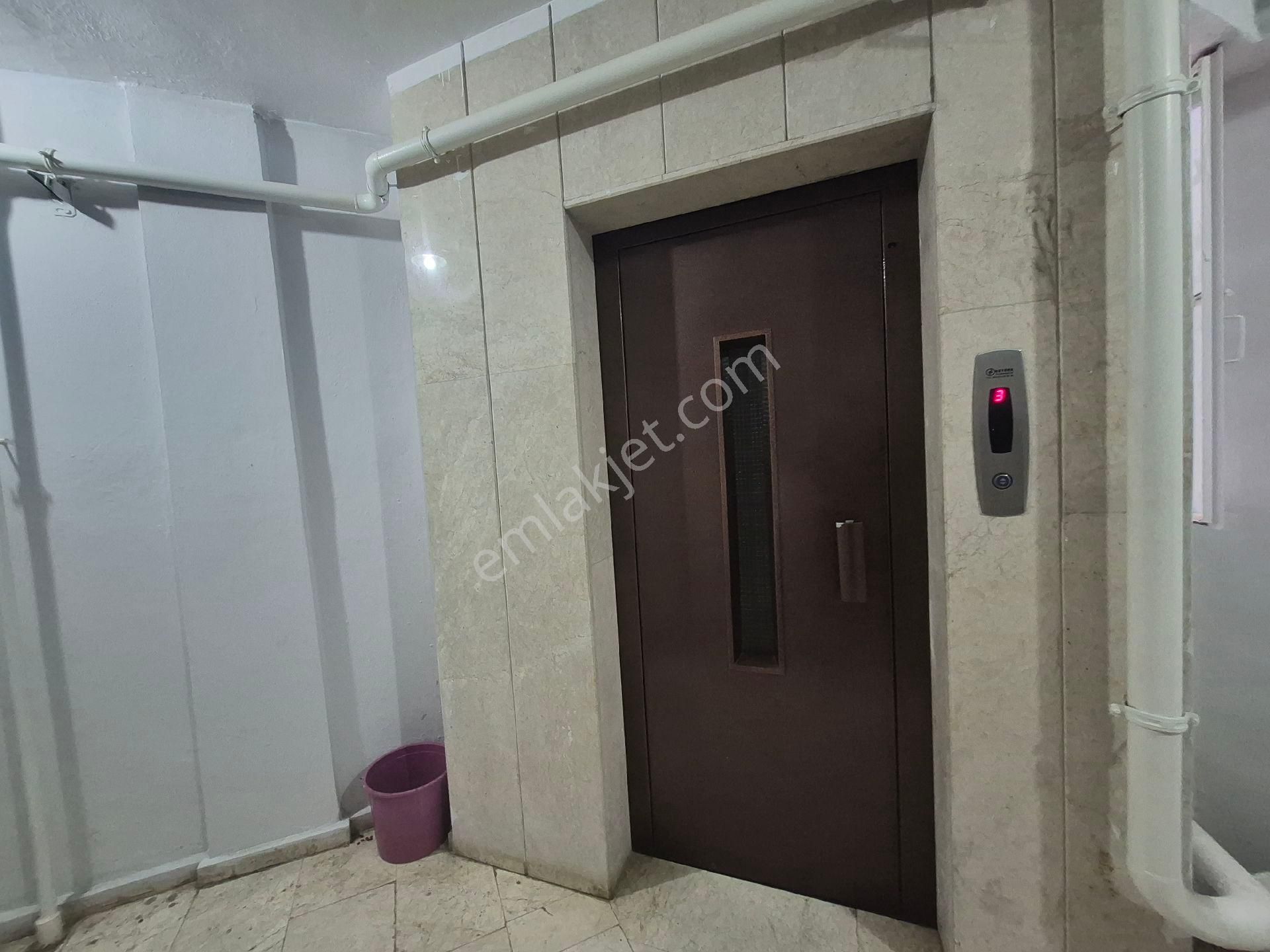 Kızılarık Aytemiz Petrol Kavsagı Garanti Bankası Arkası Siteıcı 3+1 - Görsel 6