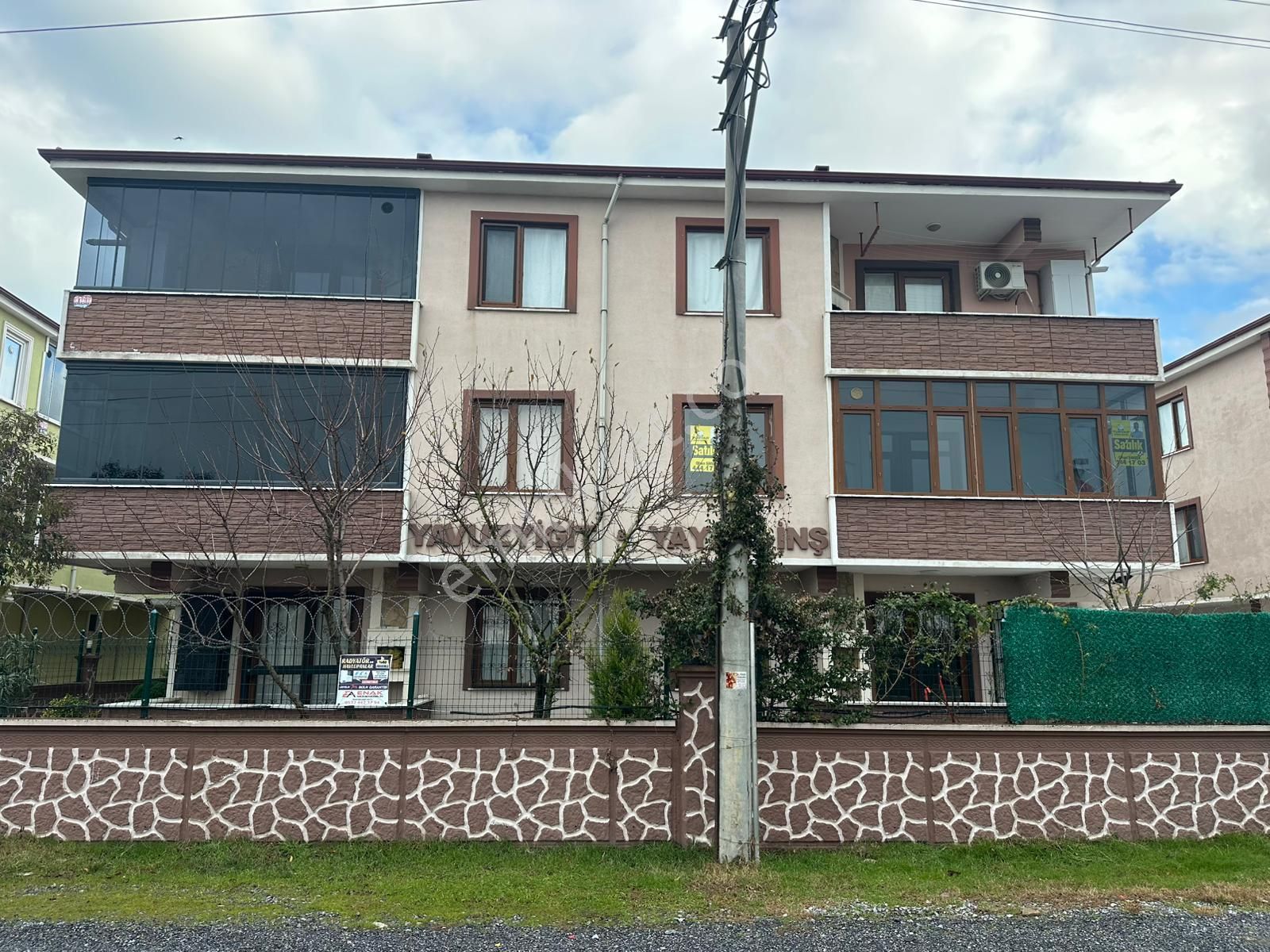 Karasu'da Kombili, Petekli Ve Havuzlu Site İçinde Ferah 2+1 - Görsel 3