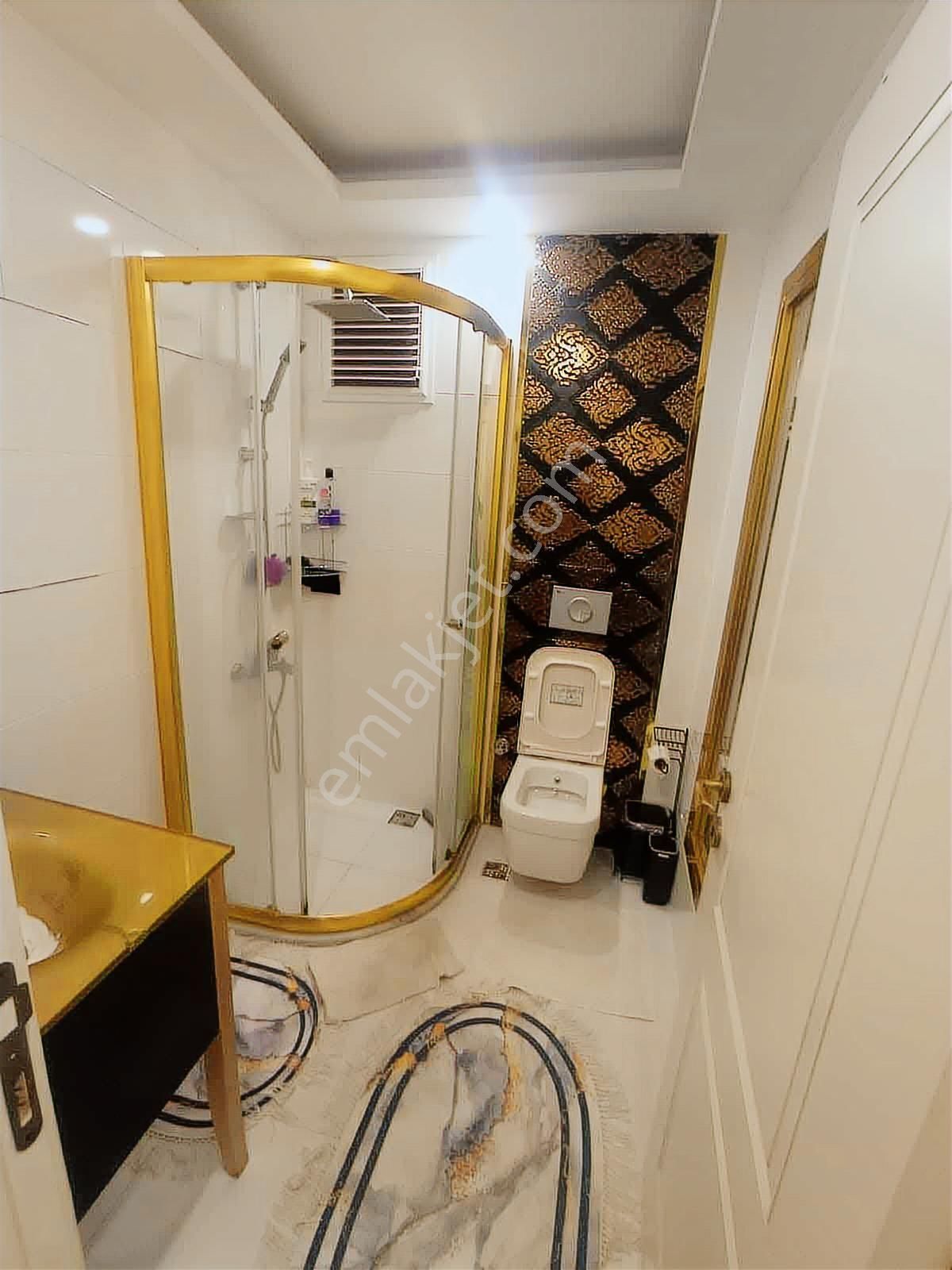 Mersin Mezitlide Residence İçinde Satılık 4+1 Hazır Daire !! - Görsel 22