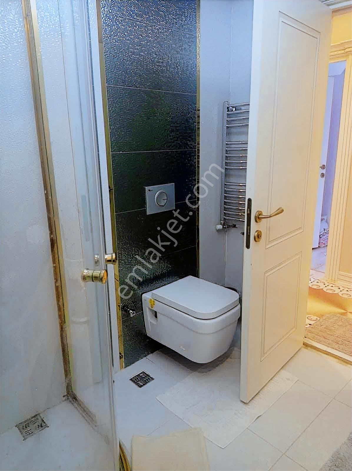 Mersin Mezitlide Residence İçinde Satılık 4+1 Hazır Daire !! - Görsel 21