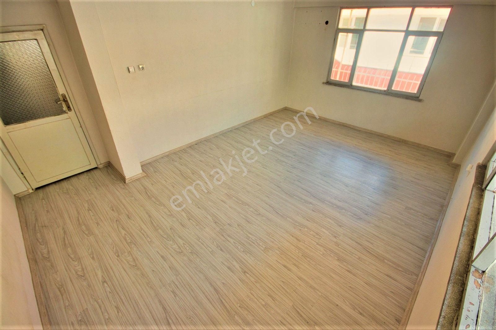 🟠🟠alfa'dan Akçay'da Satılık Barbekülü Ayrı Mutfak Denize 400 Mt Mesafede 2+1 Geniş Daire - Görsel 4