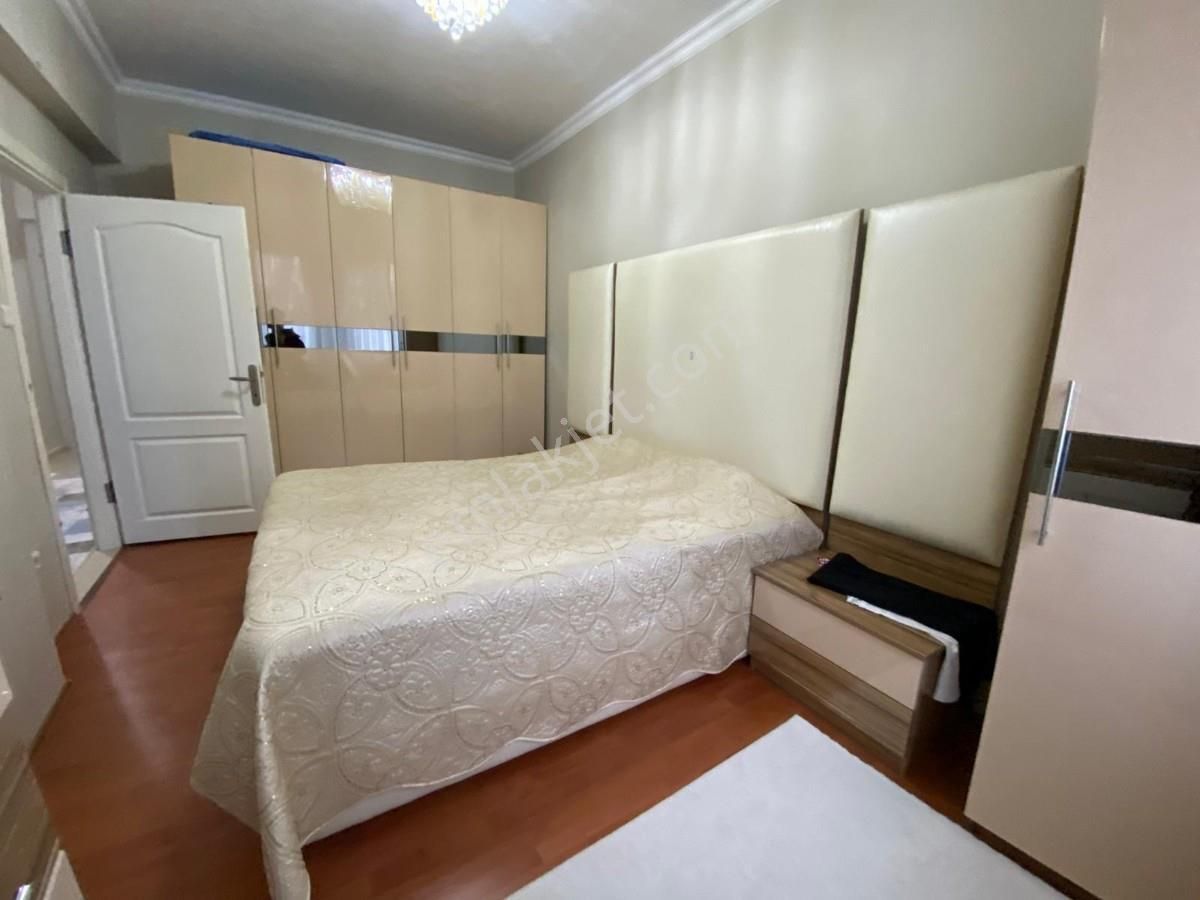 Beylikdüzü Bahaus Sırasında Cadde Cepheli Ara Kat 165m2 - Görsel 8