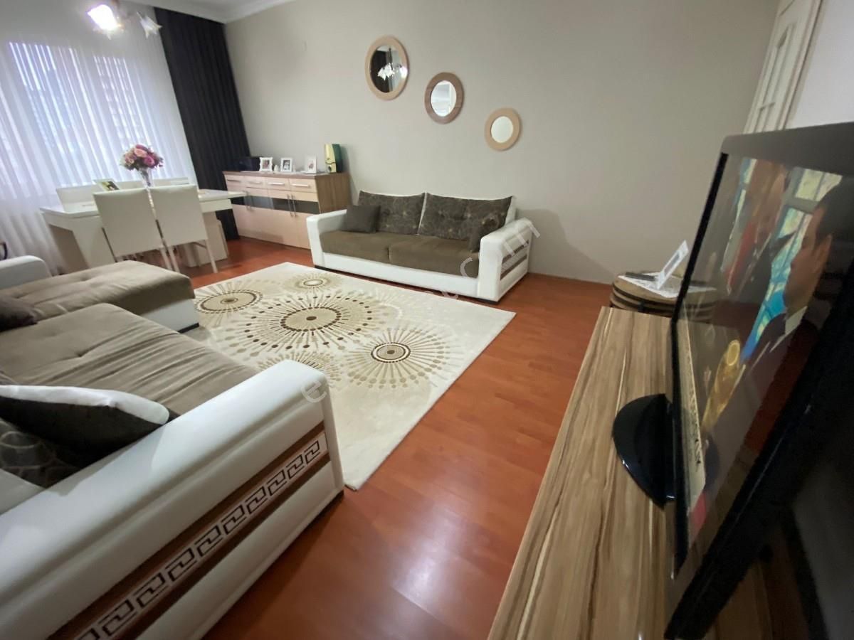Beylikdüzü Bahaus Sırasında Cadde Cepheli Ara Kat 165m2 - Görsel 4