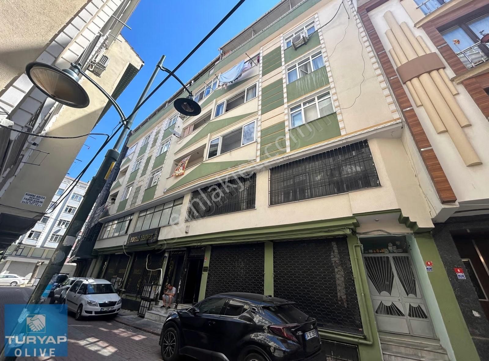 Gökalp Mah.de Merkezi Konumda İçi Boş Satılık 2+1 Daire