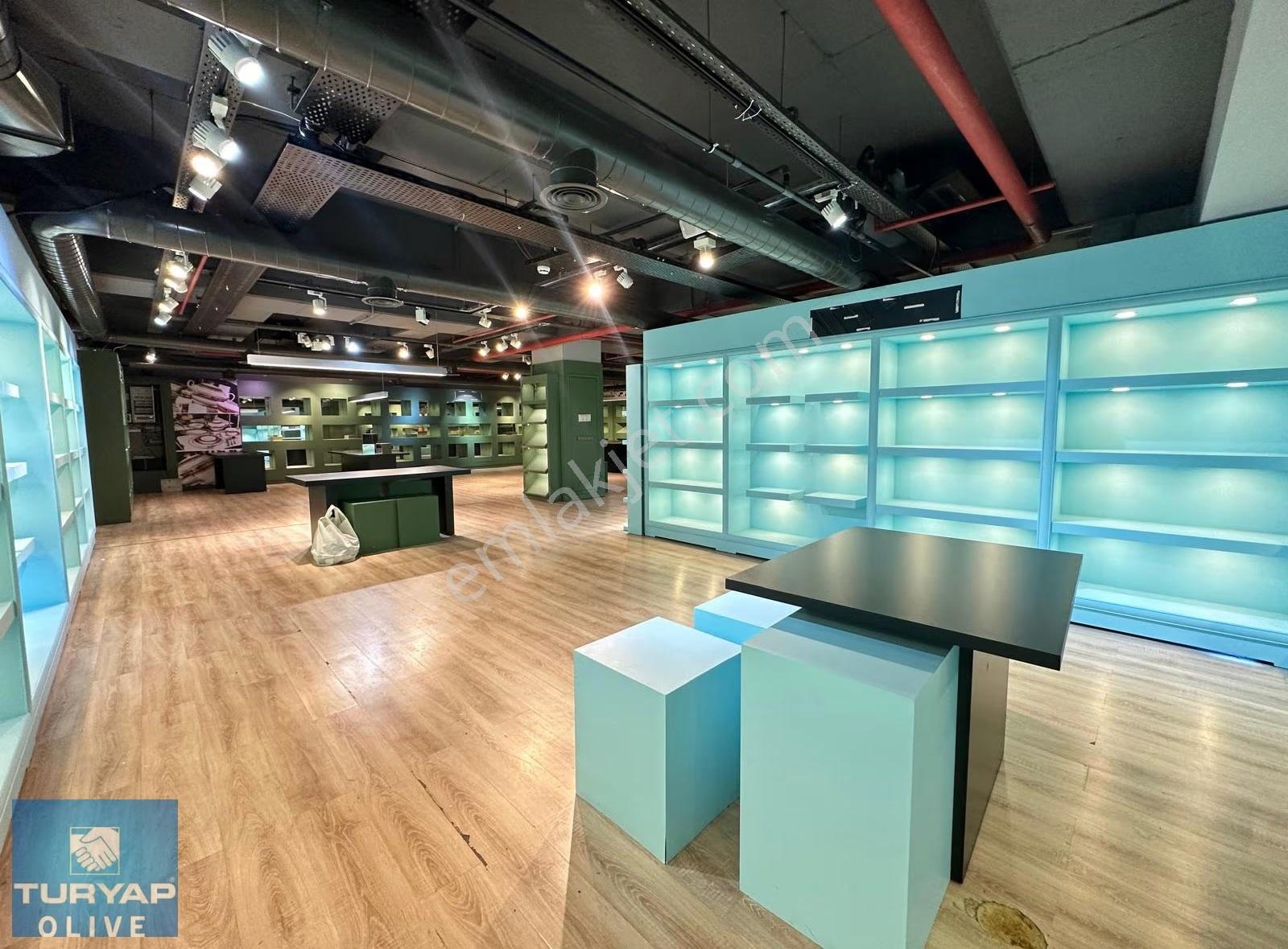 İstoç Ticaret Merkezi 400 M2 Satılık Ofis Büro Nefise Kasap - Görsel 5