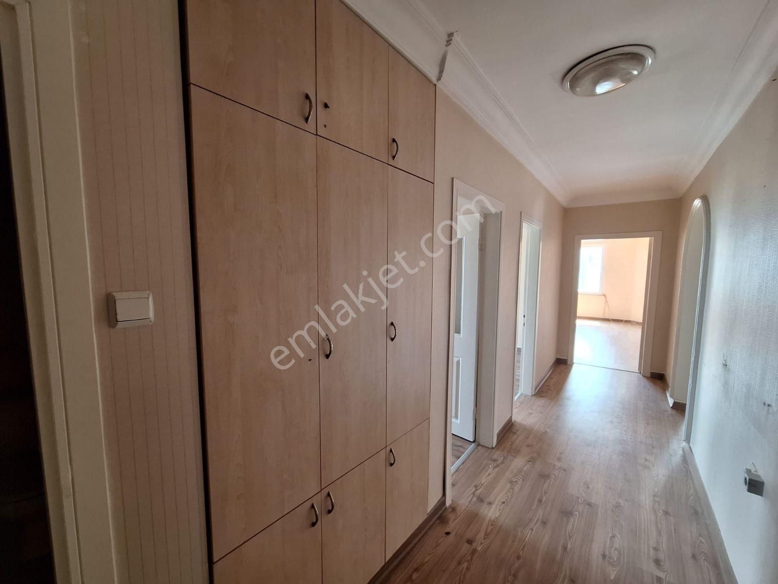 H.okan Merzeci Bulvarı Gözde Lokasyonda Satılık 3+1 Daire - Görsel 26