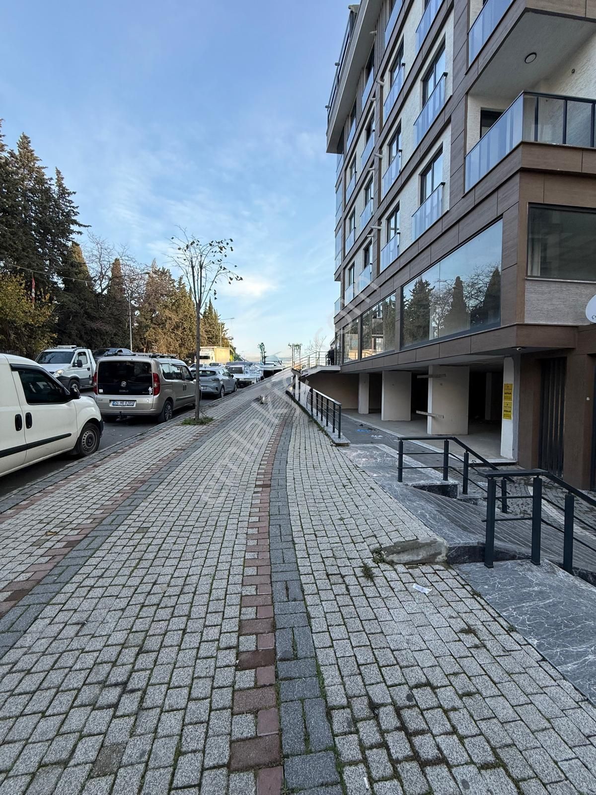 Adnan Kahveci Bölgesi Cadde Üstü Sıfır 330 M2 Satılık Dükkan !! - Görsel 12