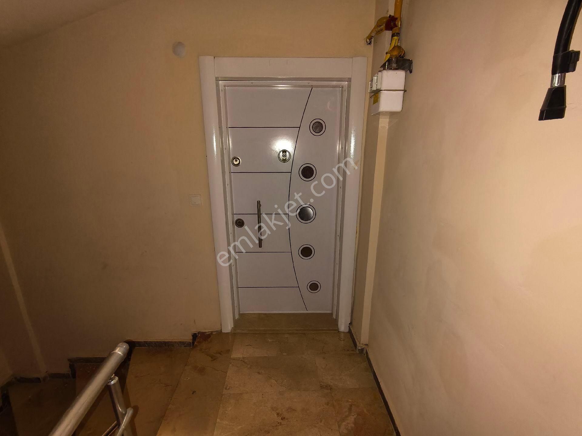 Pera'dan Çamlıca Mah Aruz Sk. Temiz Geniş 1+1 Satılık Daire - Görsel 6