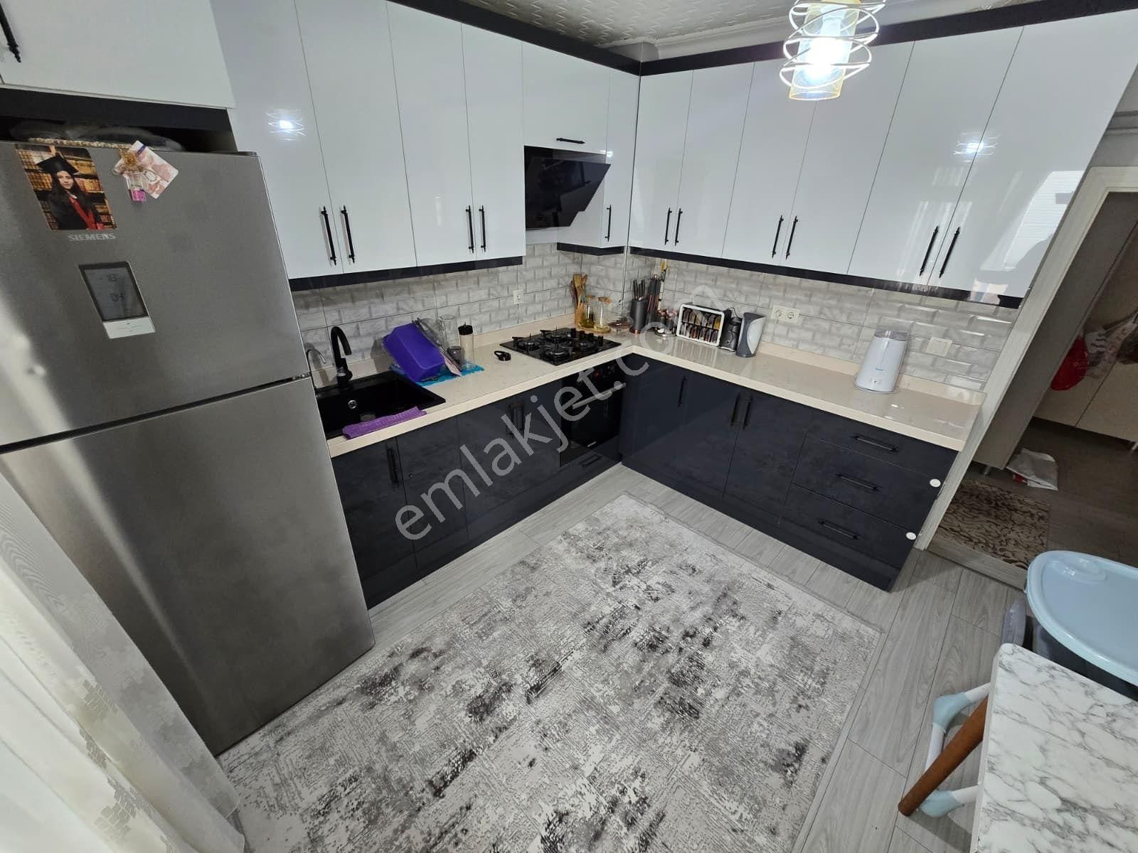 Sincan Pınarbaşı Mah'de 3+1 Full+full Yapılı Geniş E.banyolu Satılık Daire - Görsel 4