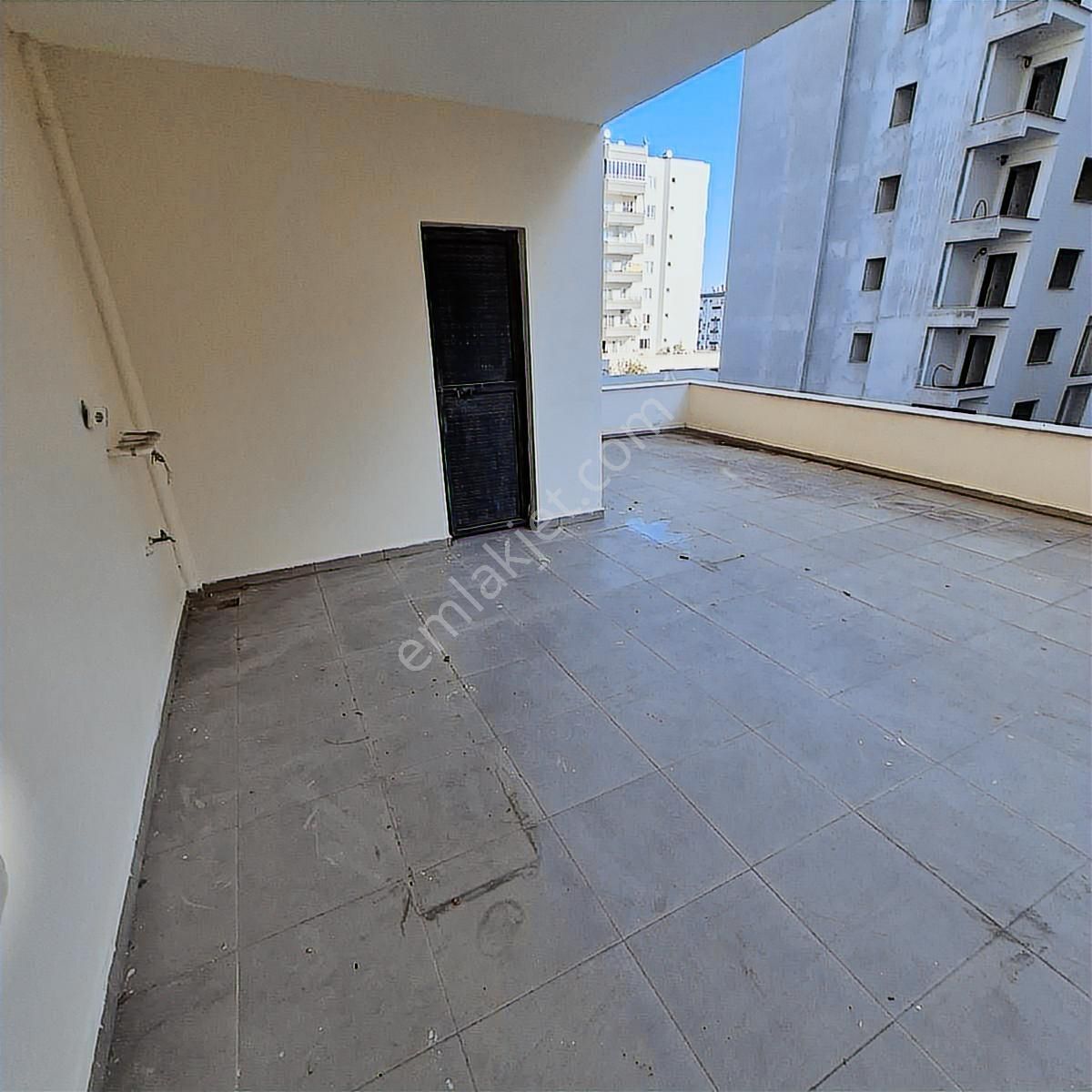 Mezitli Akdeniz Mah. Dev Teraslı Yenilenmiş Ultra Geniş 3+1 - Görsel 10