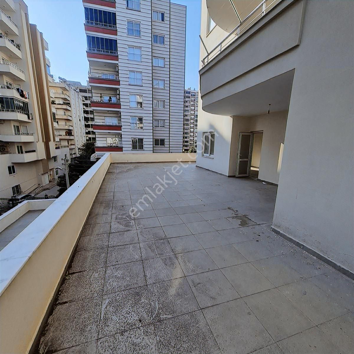 Mezitli Akdeniz Mah. Dev Teraslı Yenilenmiş Ultra Geniş 3+1 - Görsel 11