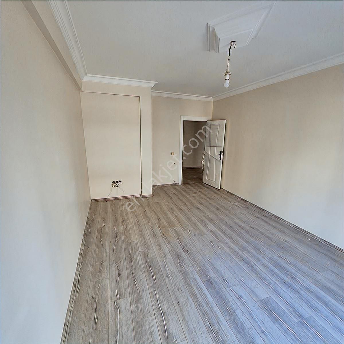 Mezitli Akdeniz Mah. Dev Teraslı Yenilenmiş Ultra Geniş 3+1 - Görsel 19