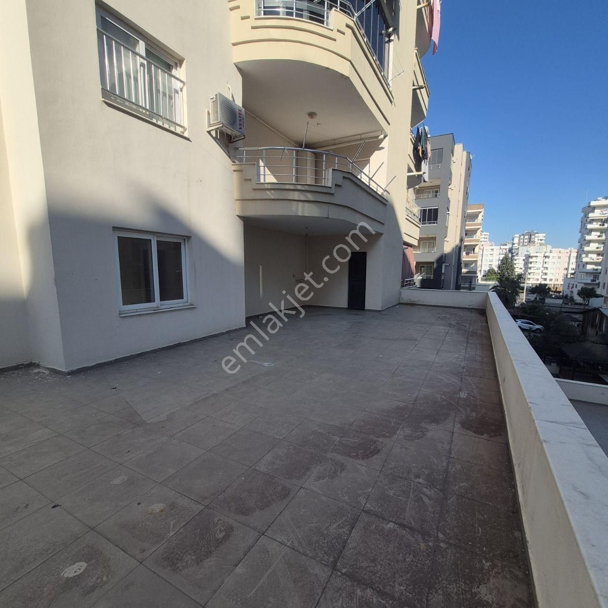 Mezitli Akdeniz Mah. Dev Teraslı Yenilenmiş Ultra Geniş 3+1 - Görsel 5