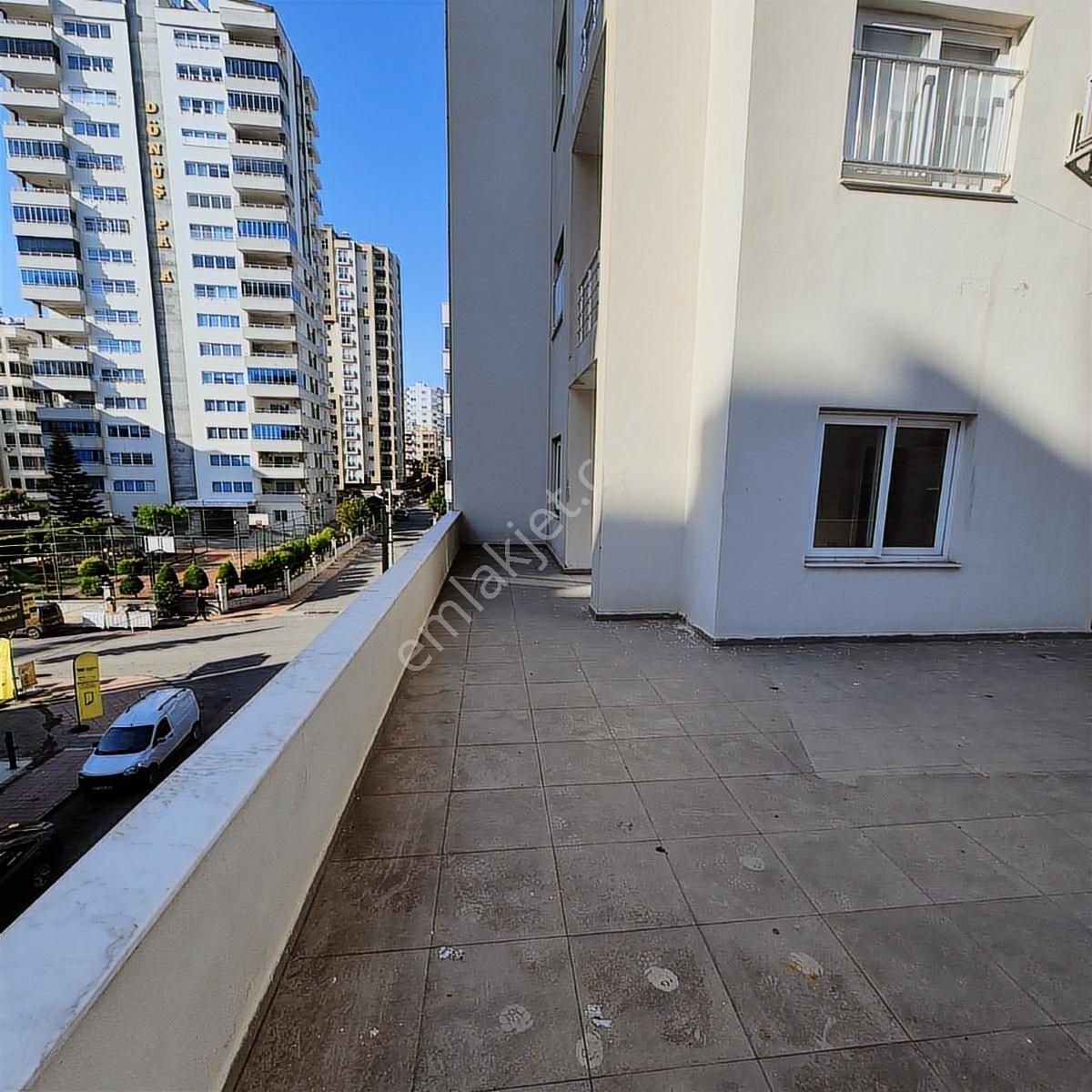 Mezitli Akdeniz Mah. Dev Teraslı Yenilenmiş Ultra Geniş 3+1 - Görsel 9