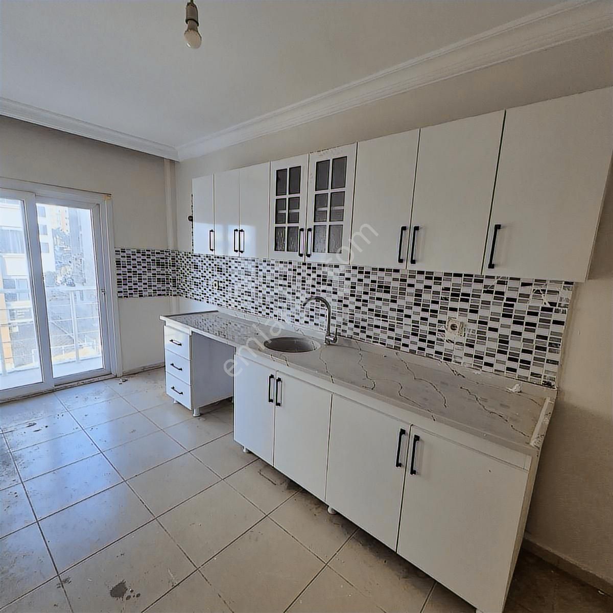 Mezitli Akdeniz Mah. Dev Teraslı Yenilenmiş Ultra Geniş 3+1 - Görsel 24