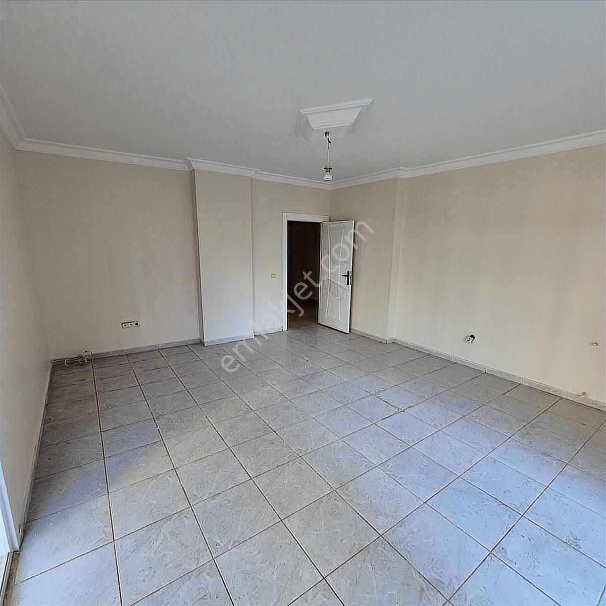 Mezitli Akdeniz Mah. Dev Teraslı Yenilenmiş Ultra Geniş 3+1 - Görsel 13