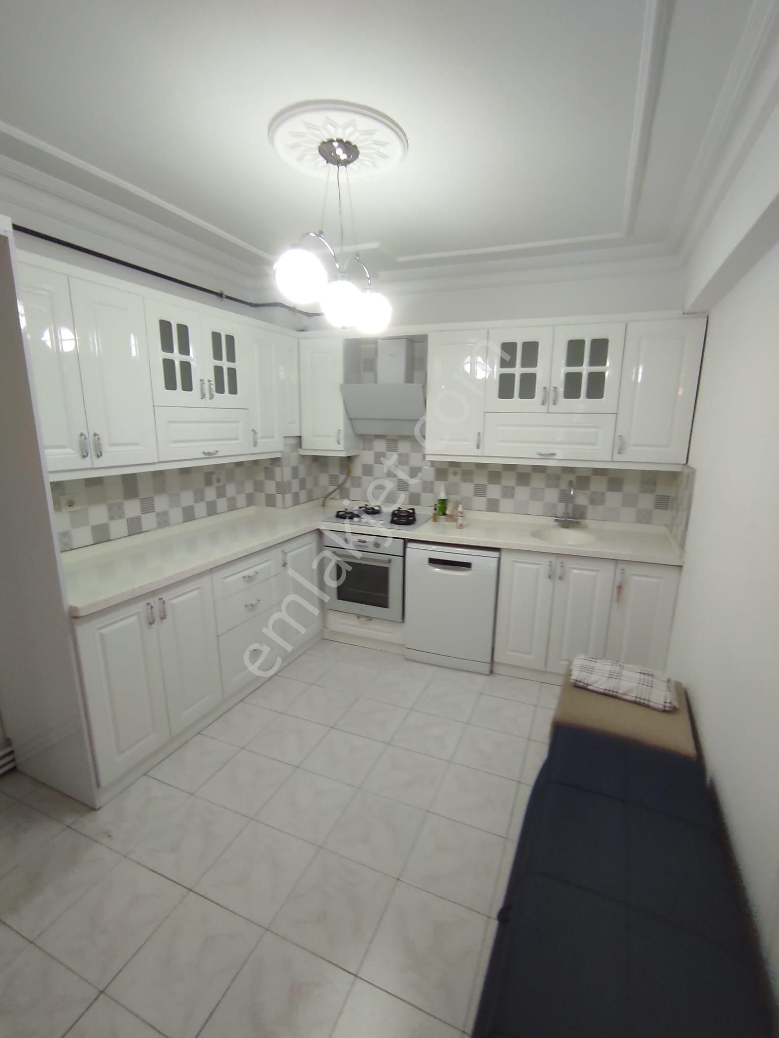 Arslan'dan Samsun İlkadım Selahiye Mahallesinde 3+1 Fırsat Daire - Görsel 2