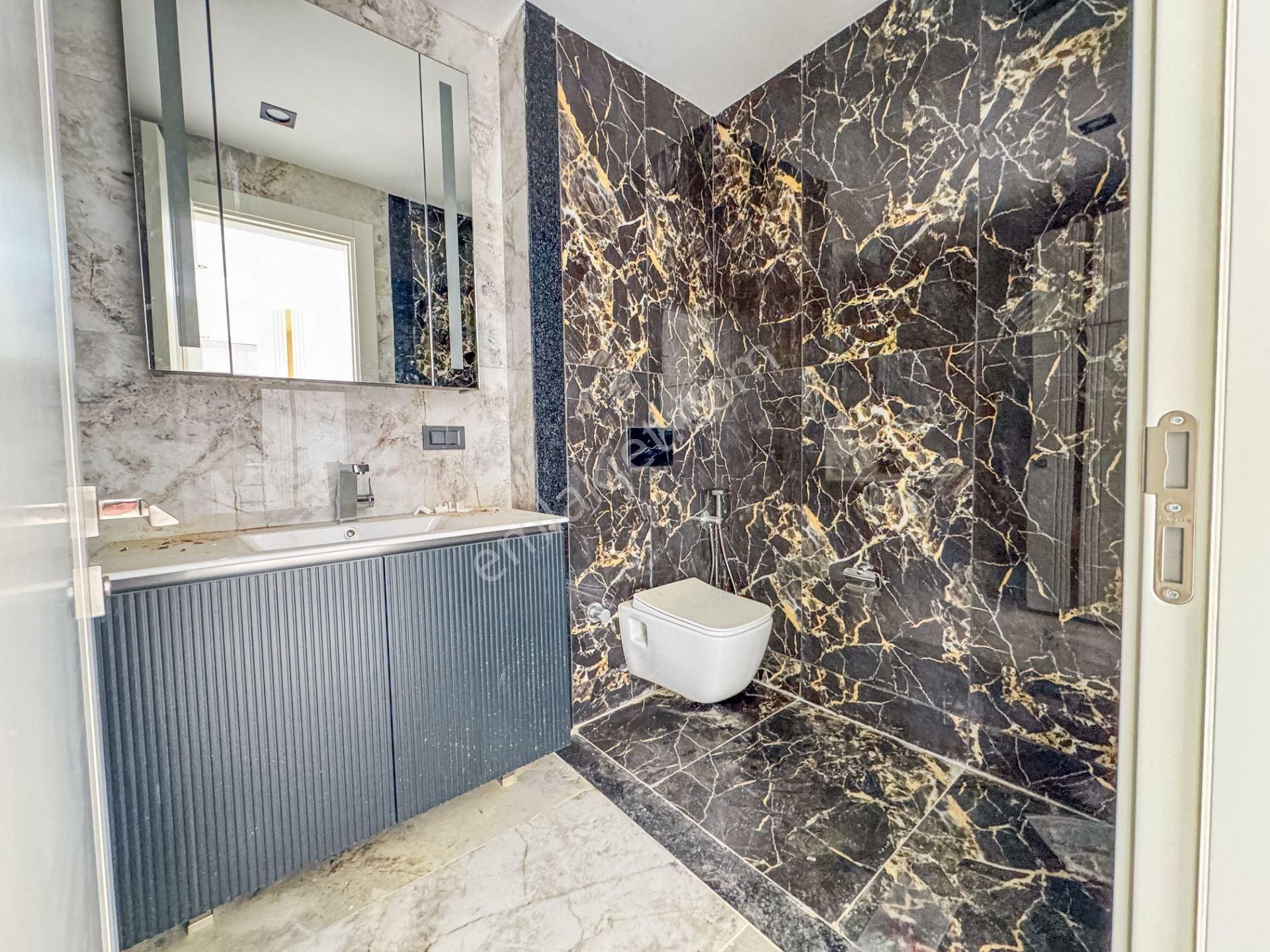 Alanya'da Ultra Lüks Satılık 1+1 Daire Otel Konsepti - Görsel 14