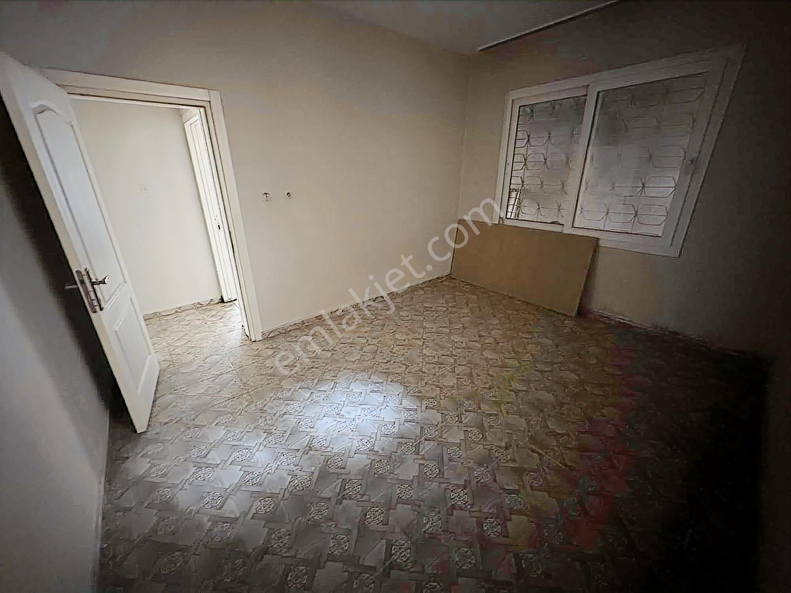 Eski Otogar Civarı Kiralık 3+1 Daire - Görsel 3