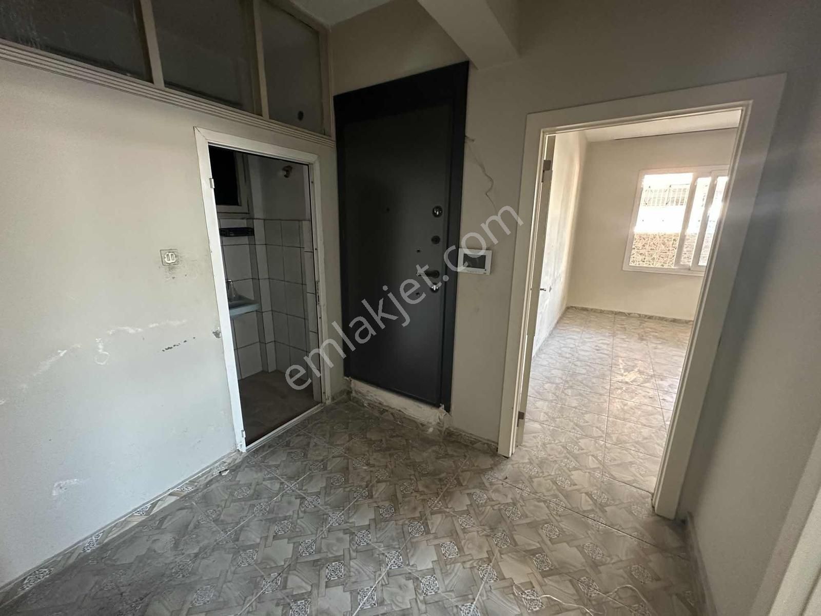 Eski Otogar Civarı Kiralık 3+1 Daire - Görsel 2