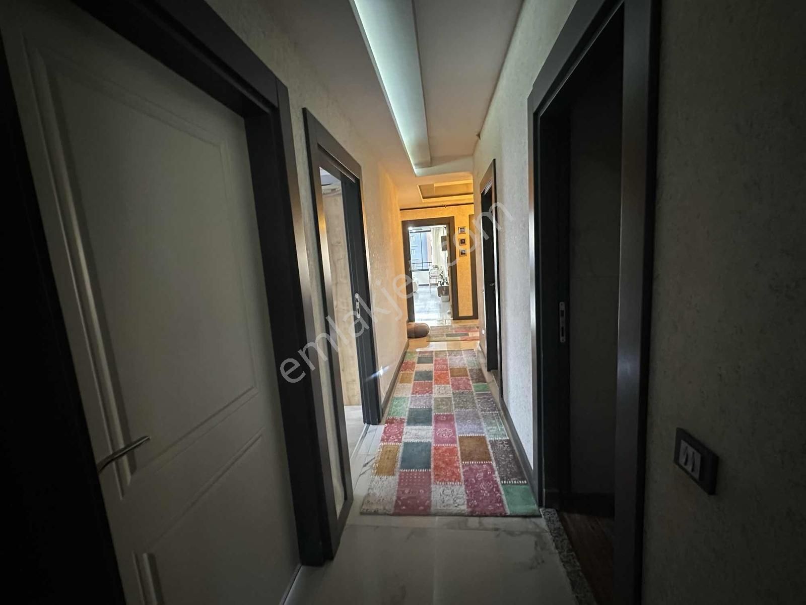 Mezitli Akdeniz Yaşardoğu Caddesinde Satılık Lüks 4+1 Daire - Görsel 20