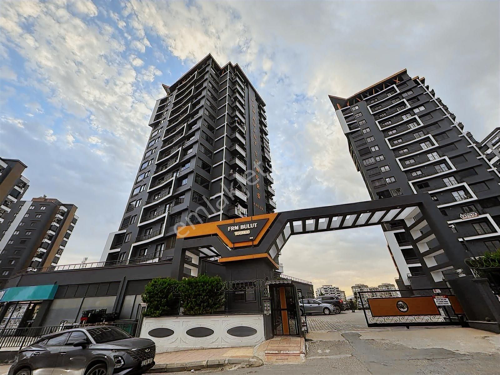 Mezitli Akdeniz Yaşardoğu Caddesinde Satılık Lüks 4+1 Daire - Görsel 11