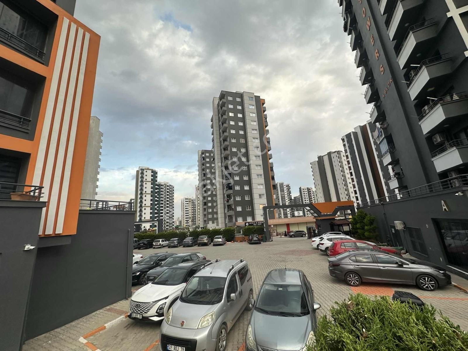 Mezitli Akdeniz Yaşardoğu Caddesinde Satılık Lüks 4+1 Daire - Görsel 12