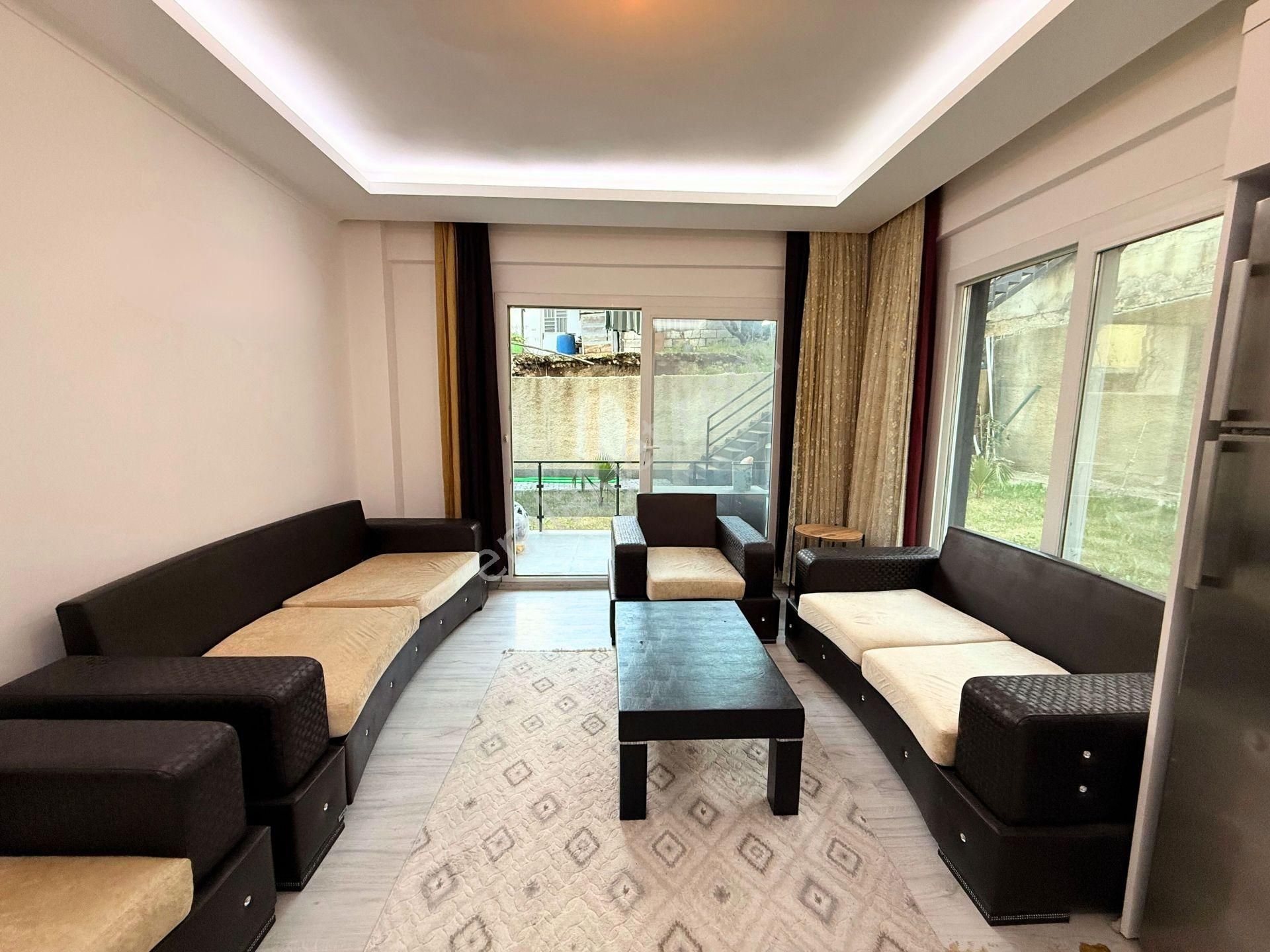 Goldhouse Dan Satılık Patlangıç Ta Geniş Bahçe Katı 2+1 Fırsatı - Görsel 2