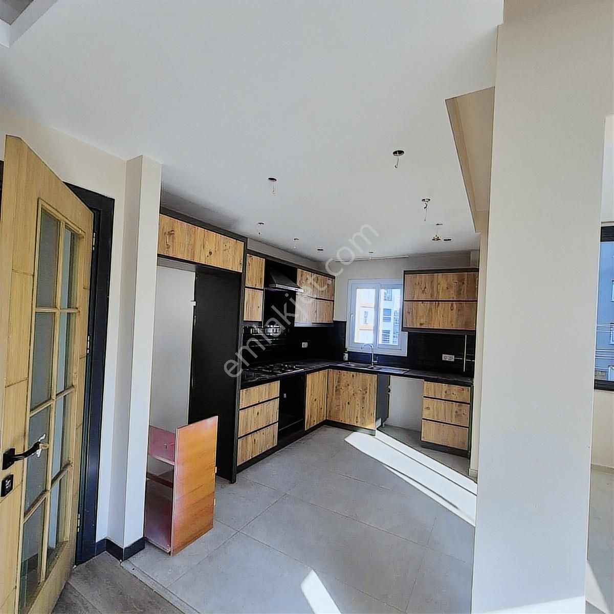 Mezitli 75.yıl Mah Kiralık 2+1 Daire