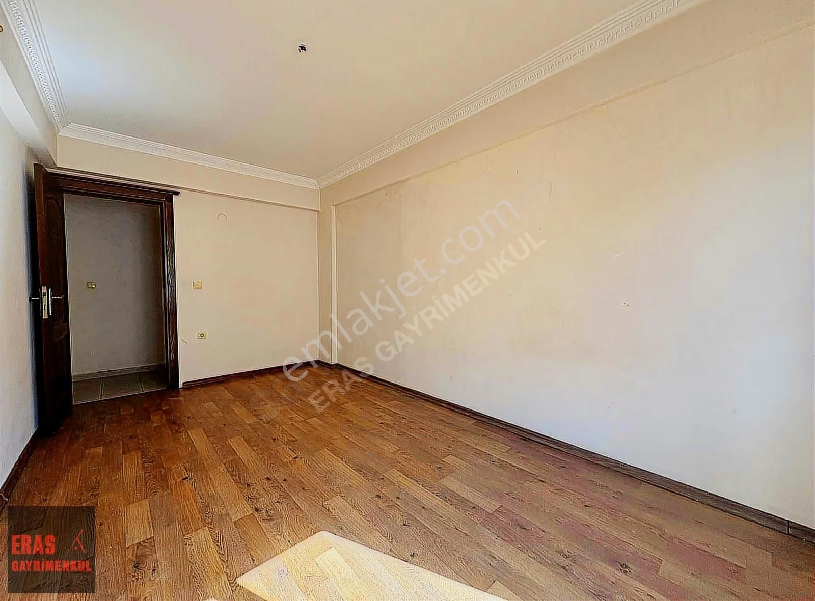 Eras Gayrimenkulden Dalaman Merkezde Ayrı Mutfaklı 2+1 Daire - Görsel 3