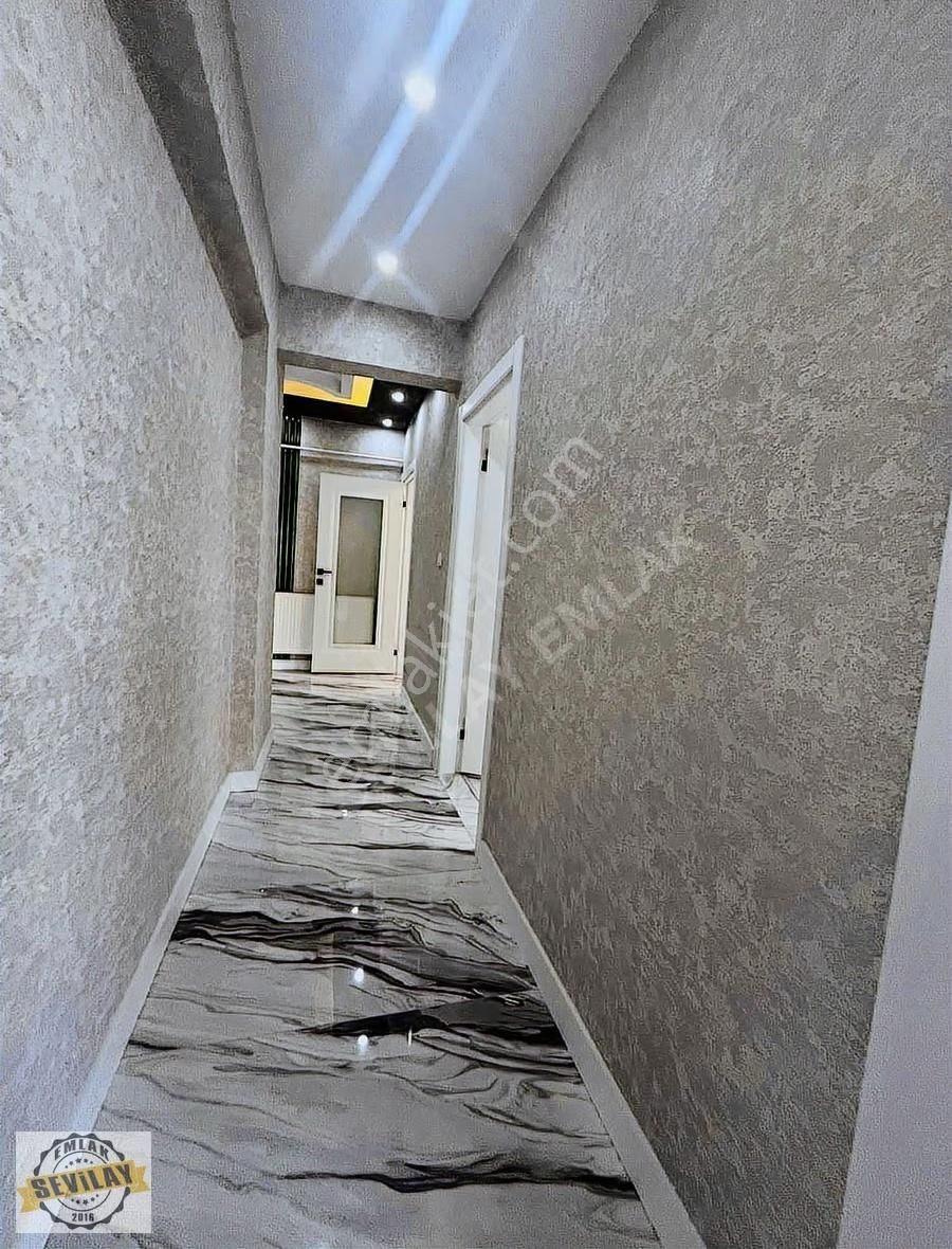 Yakacık Mahallesi Çilek Sokakta 1. Kat Ön Cephe Satılık Daire. - Görsel 17