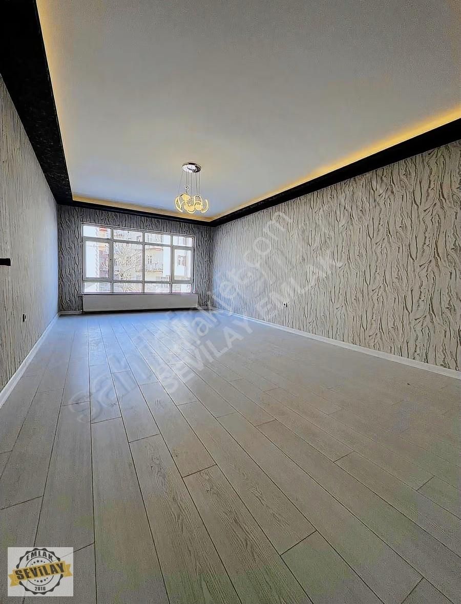 Yakacık Mahallesi Çilek Sokakta 1. Kat Ön Cephe Satılık Daire. - Görsel 18