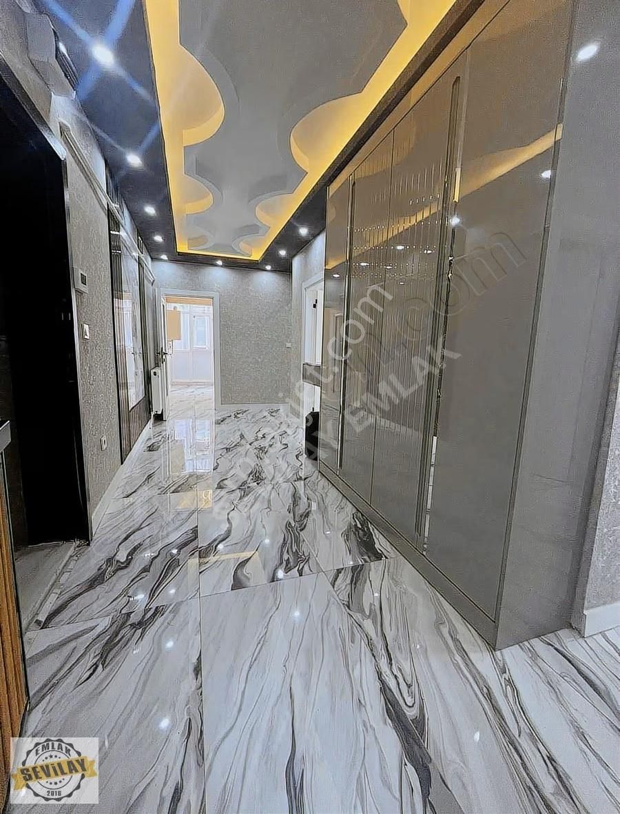 Yakacık Mahallesi Çilek Sokakta 1. Kat Ön Cephe Satılık Daire. - Görsel 21